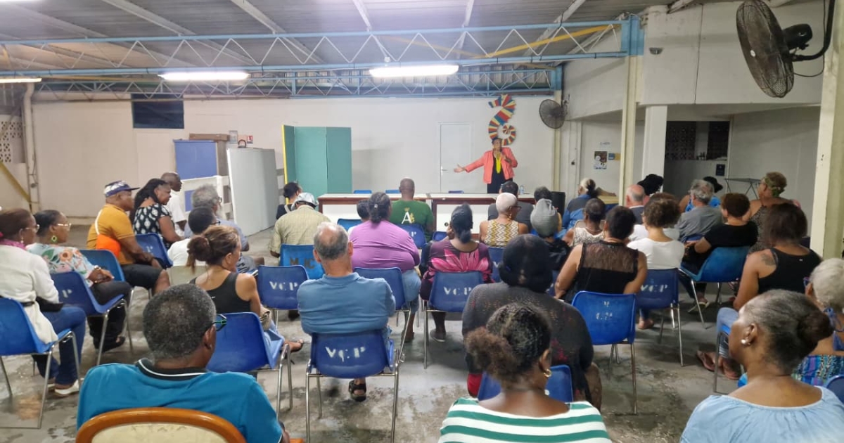     À Case-Pilote, les habitants réunis en collectif face aux coupures d’eau et aux factures élevées

