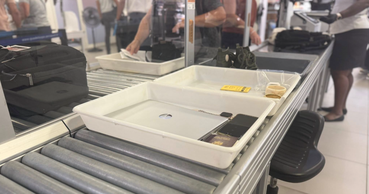     325 passagers contrôlés lors d'un opération à l’aéroport des Abymes

