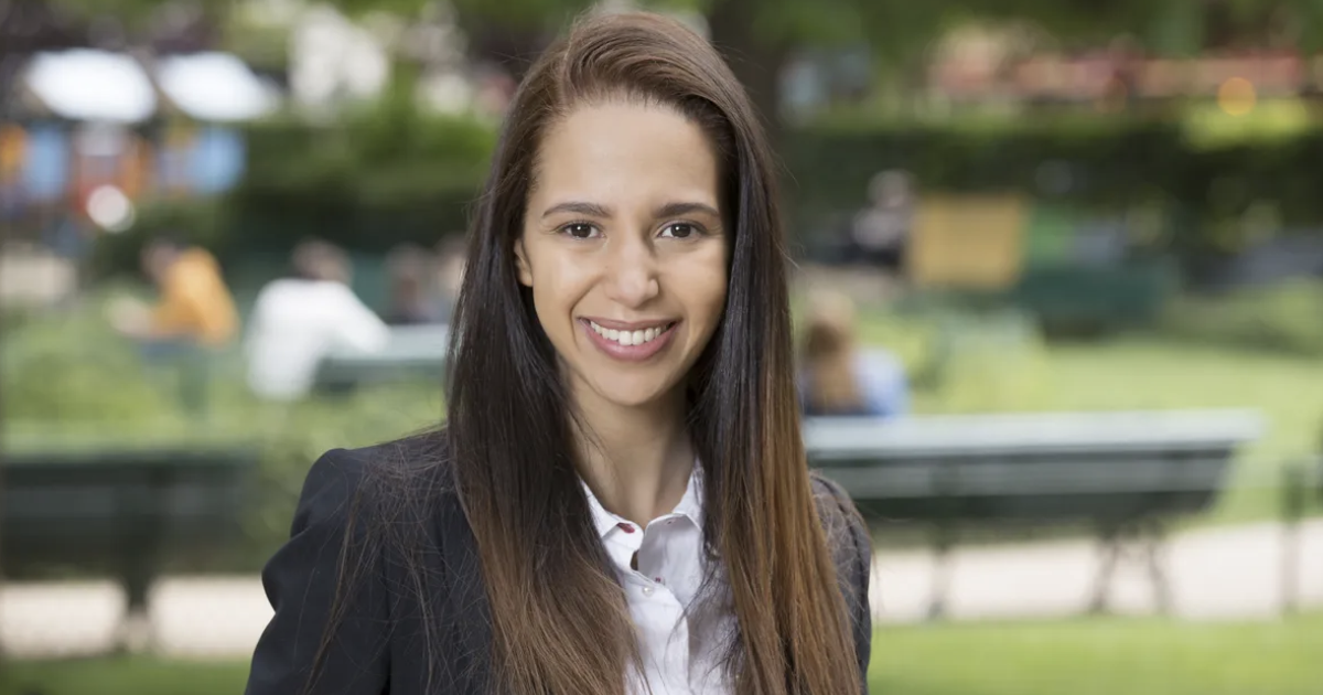     Qui est Naïma Moutchou, la nouvelle ministre des Outre-Mer qui succède à Manuel Valls ?

