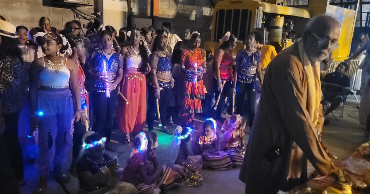     Lumière, rythmes et partage : la magie de Divali à Port-Louis

