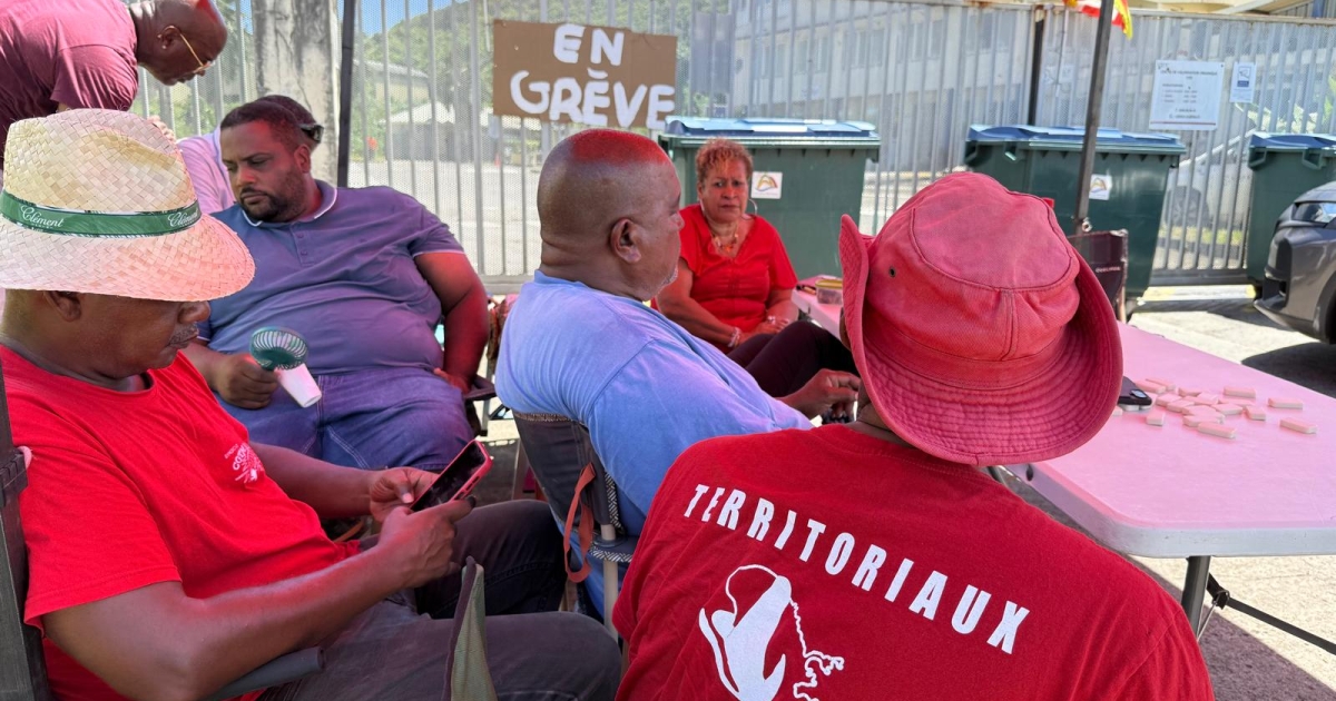     Le personnel du SMTVD a entamé un mouvement de grève illimité

