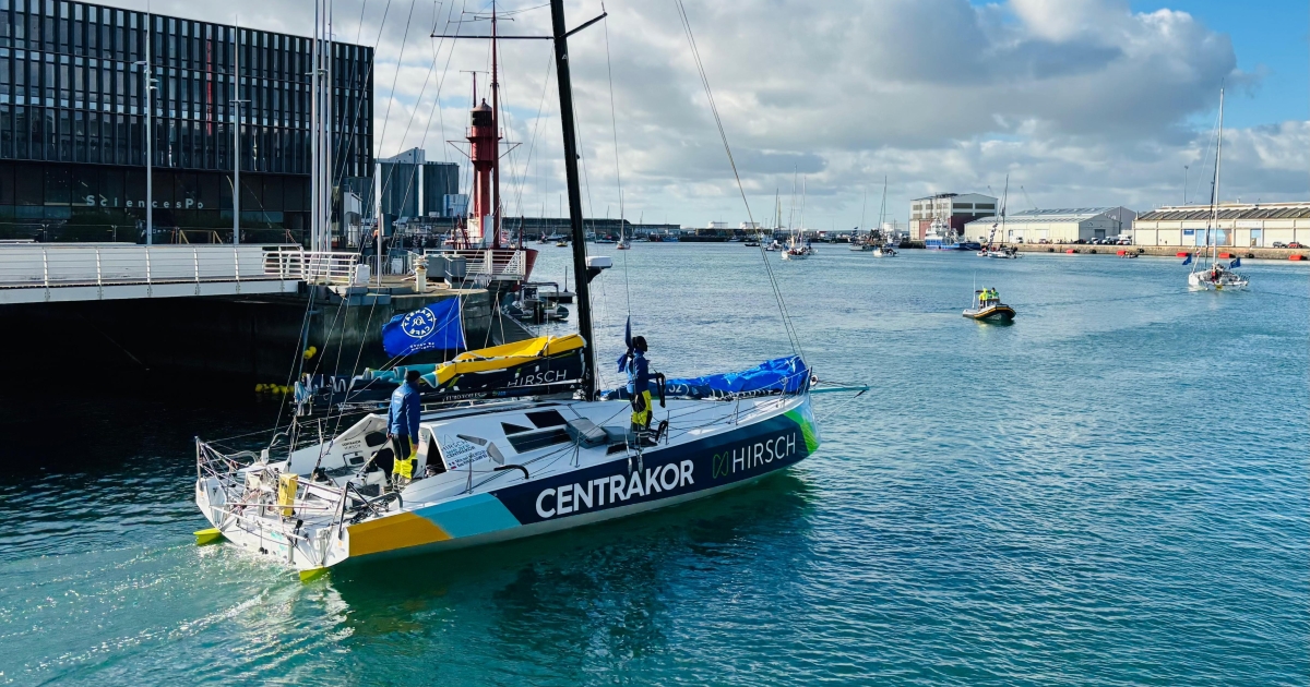     [VIDEO] Transat Café L'Or : entre joie et émotion, les skippers antillais larguent les amarres au Havre

