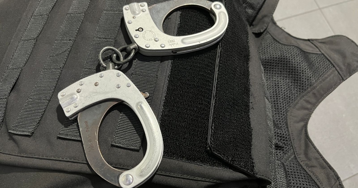     Lamentin : un chauffeur de bus agressé à coups de marteau par un parent près de l'école de Gondeau

