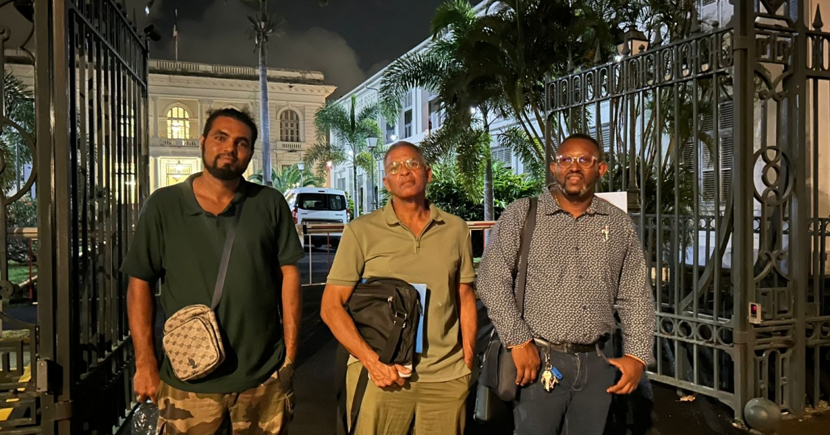     Chiens errants : les éleveurs reçus par le préfet pour trouver des solutions durables

