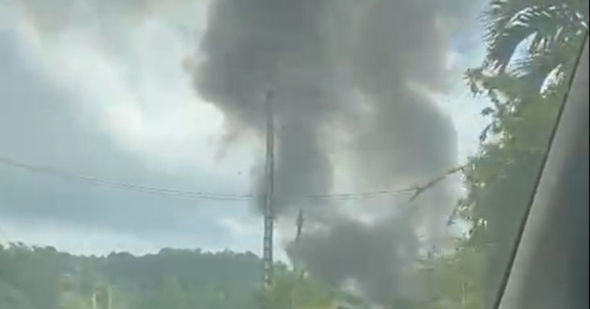     Une maison détruite par les flammes au quartier Fond Savane à Ducos

