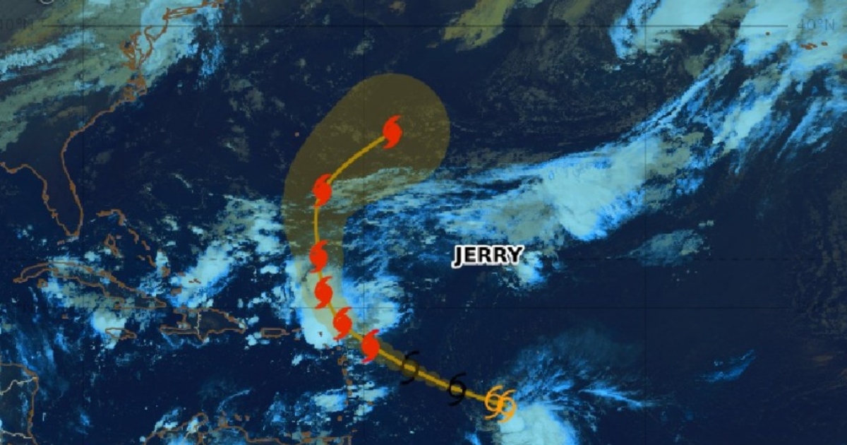     La tempête Jerry se renforce mais ne menace pas directement la Martinique et la Guadeloupe pour le moment

