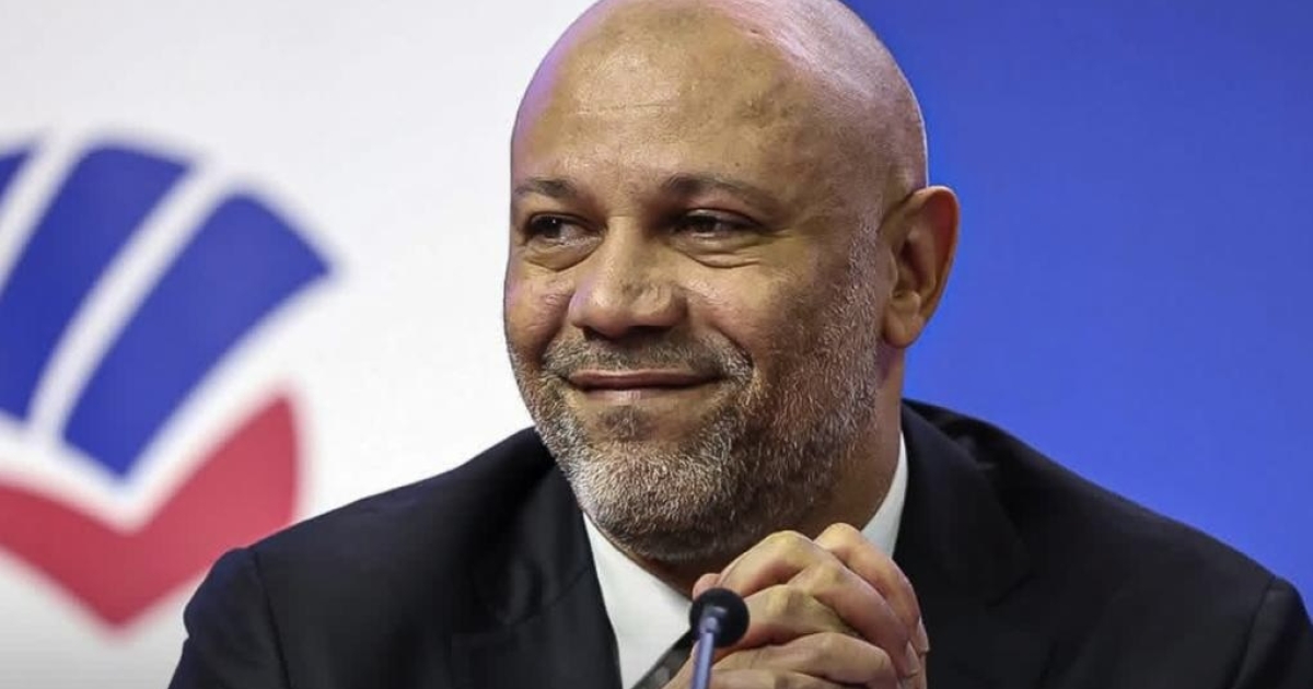     Le Guadeloupéen Gilles Cherdieu à la tête de la Fédération Française de Karaté

