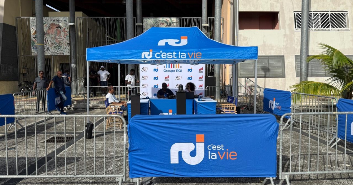     [Direct] Eau secours : suivez l'émission Sans Langue de bois consacrée à la crise de l'eau en Guadeloupe

