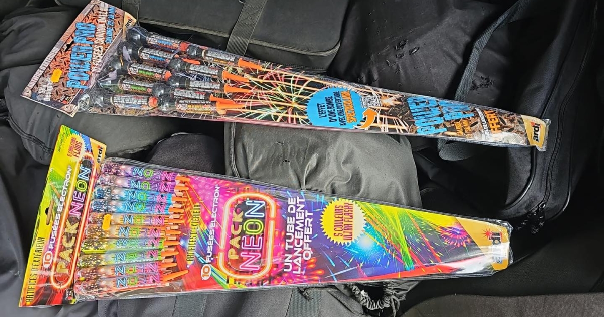     Deux mineurs interpellés à scooter avec des feux d'artifices

