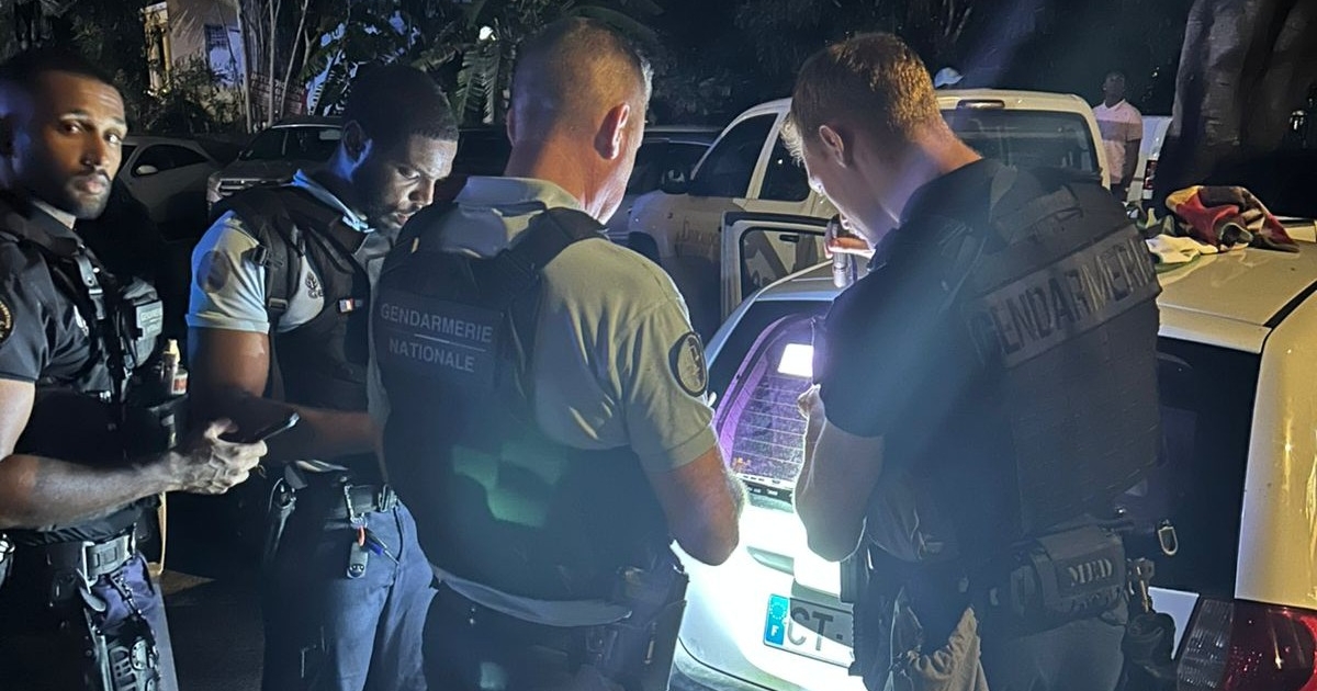     Le conducteur qui a percuté 19 personnes à Sainte-Anne, en Guadeloupe, placé en détention provisoire

