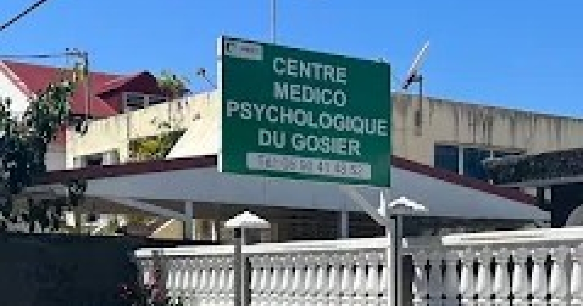     Une marche en hommage au docteur Jean-Michel Gal, assassiné au CMP du Gosier

