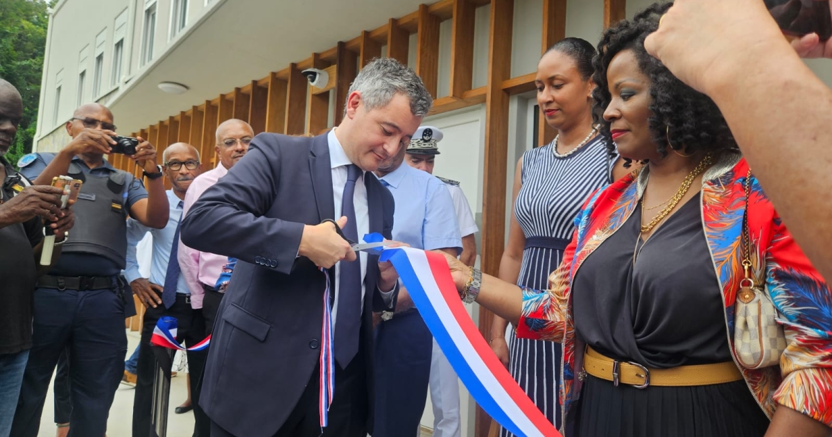     En visite éclair en Martinique, Gérald Darmanin inaugure une SAS à la prison de Ducos

