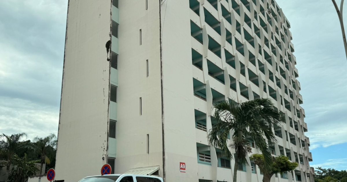     Trois meurtres par arme à feu en une seule nuit : la population encore sous le choc

