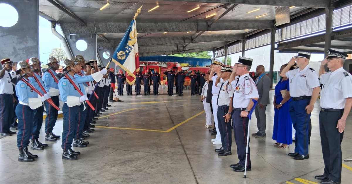     Fête de la Sainte-Barbe : les sapeurs-pompiers de la Guadeloupe à l’honneur

