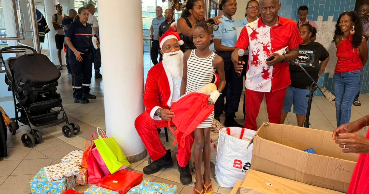     À la MFME, l’opération “17 Sourires” apporte la magie de Noël aux enfants hospitalisés

