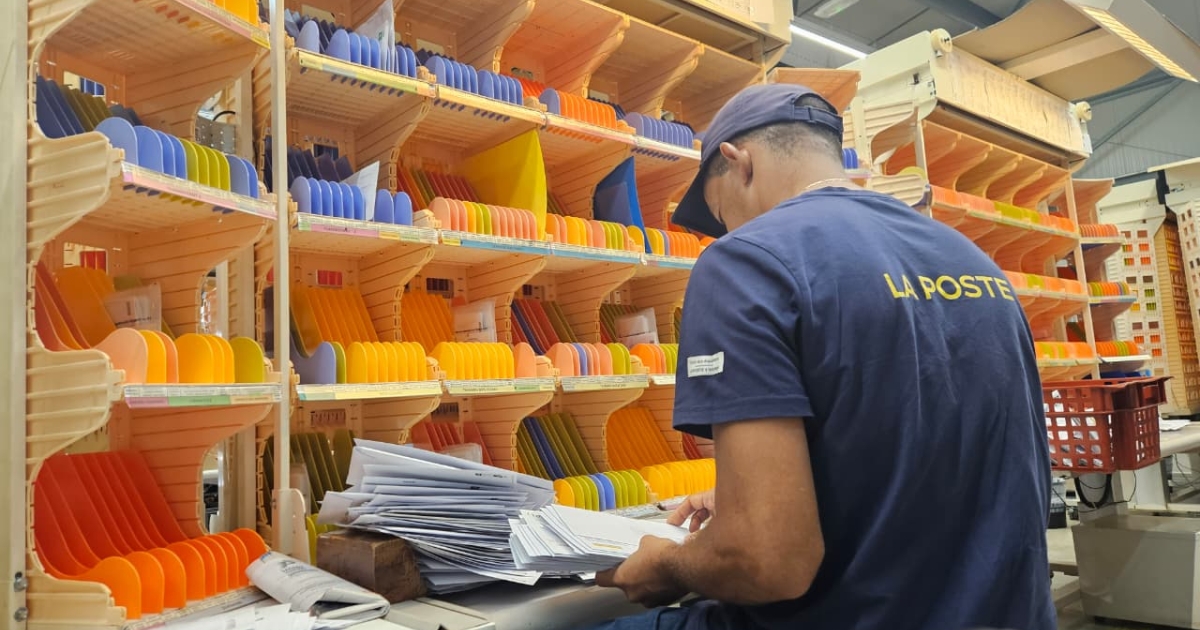     Les services en ligne de La Poste "inaccessibles" à la suite d'une attaque informatique

