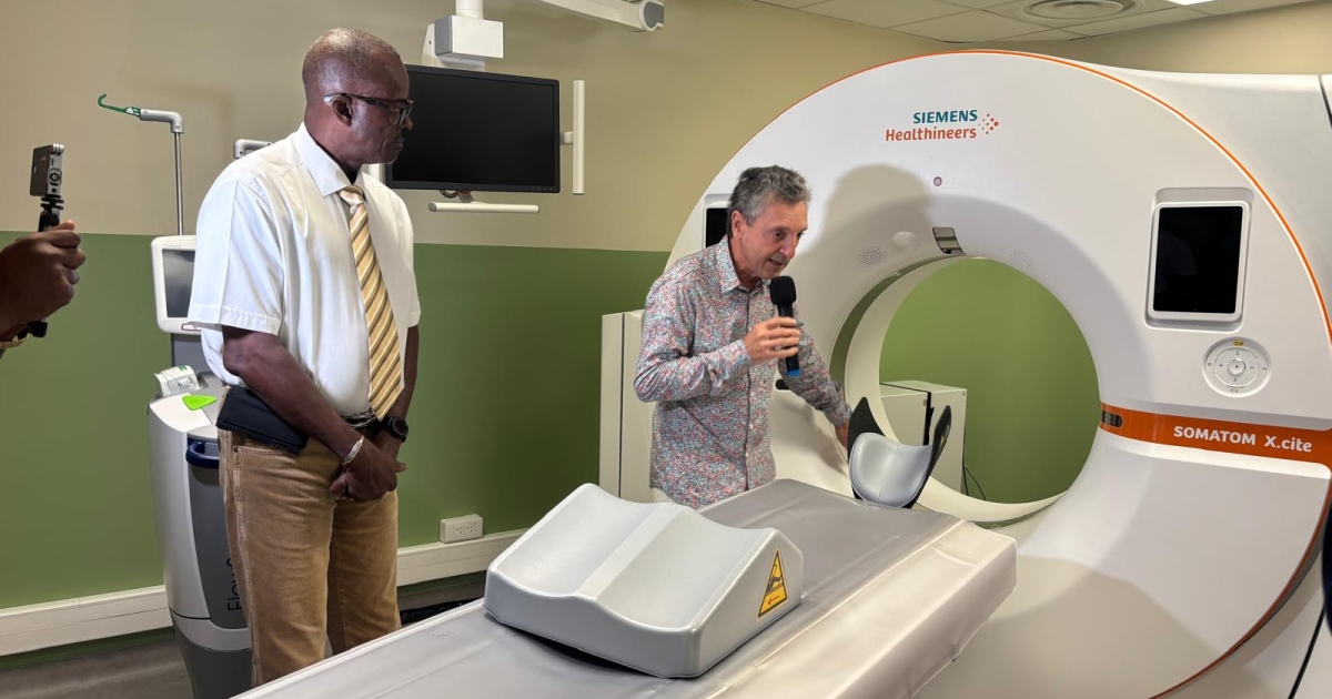    Le Centre hospitalier Maurice-Selbonne accueille l'arrivée d'un nouveau scanner dernière génération

