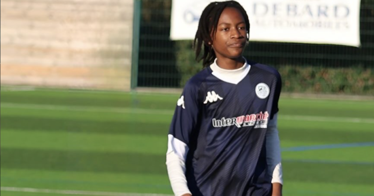     Un collégien d’origine antillaise tué par un bus de transport scolaire, en Gironde

