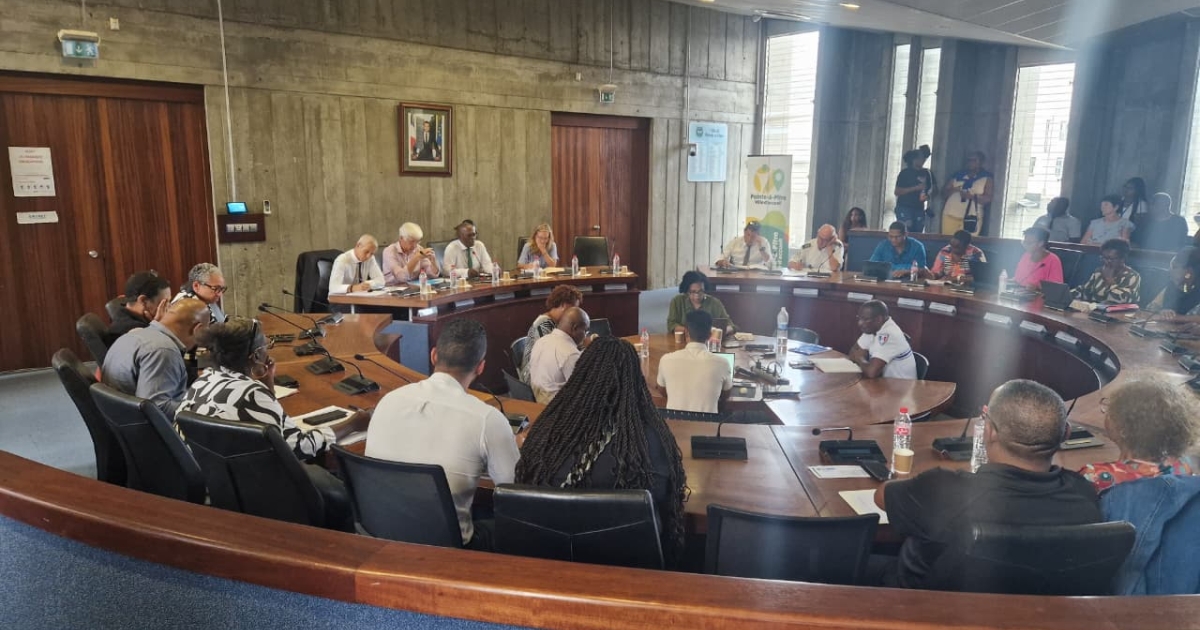     Face à la montée de la violence, un CLSPD exceptionnel à Pointe-à-Pitre orienté vers la jeunesse

