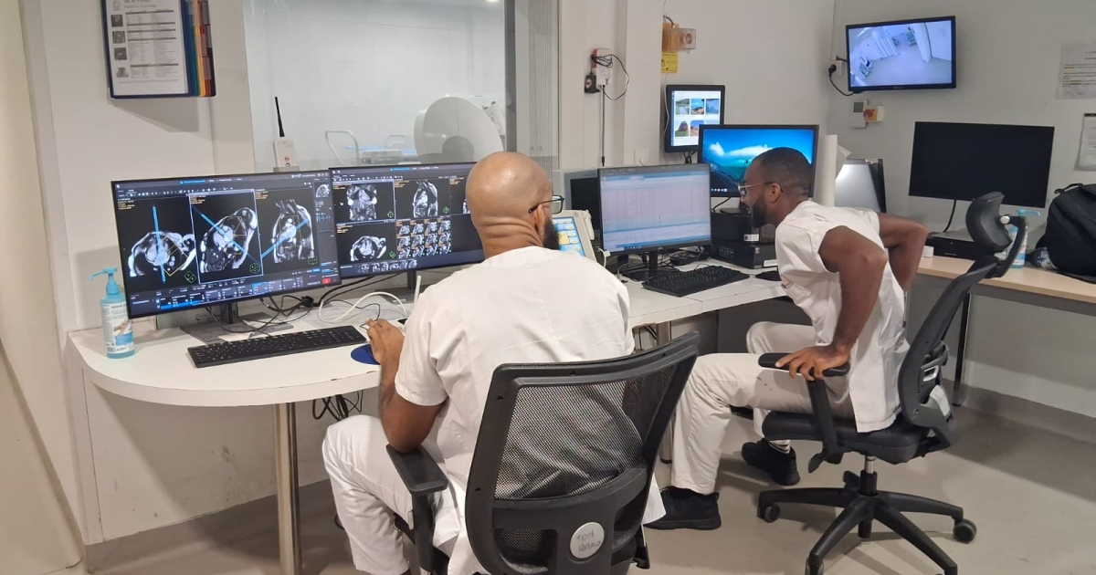     Une garde de nuit voit le jour au service de radiologie du CHUM

