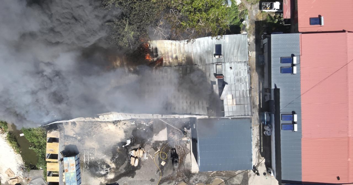     Incendie de Poucet : l'école Suzanne Rollon doit encore être nettoyée et n'ouvrira pas ce lundi

