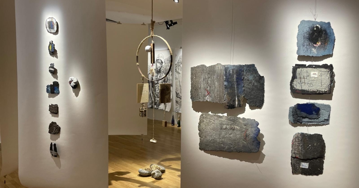     « Hurler les failles » : 18 artistes, une exposition qui fissure le silence

