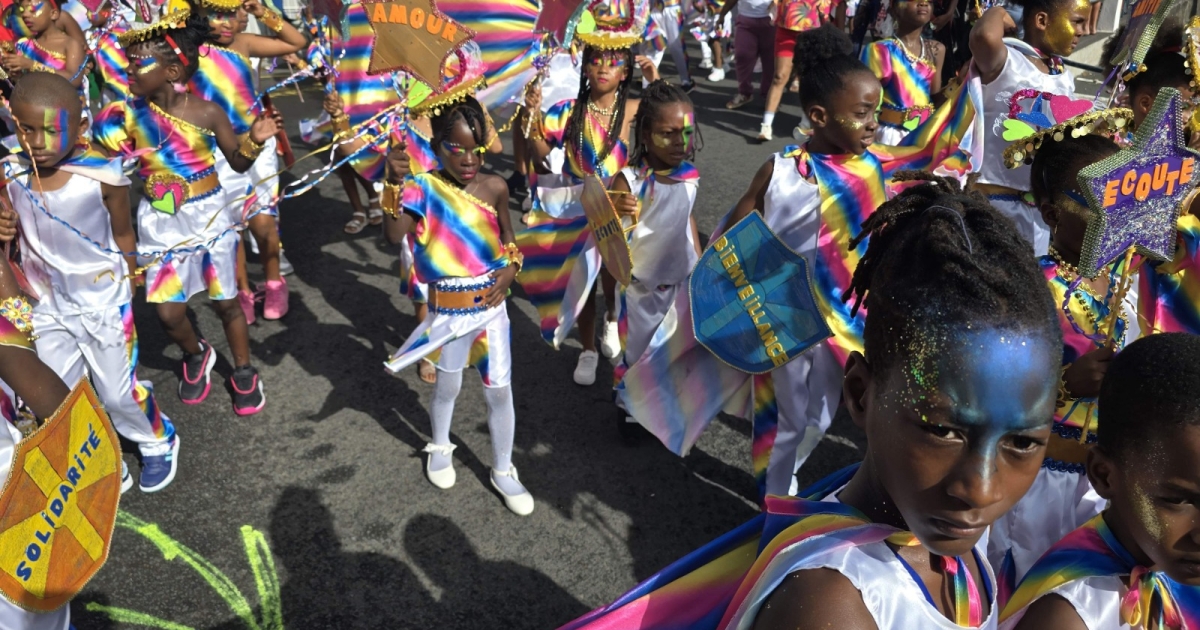     [VIDEO] La Ronde des enfants a fait vibrer les rues de Basse-Terre

