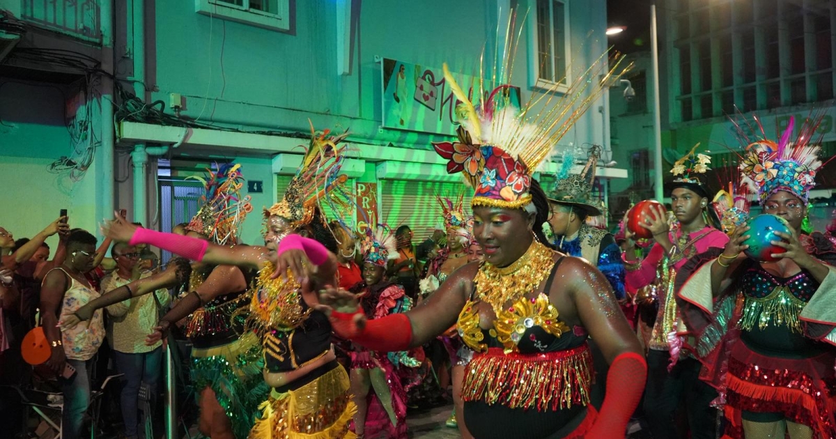     [IMAGES] La 24e édition "Friday Night" du Lamentin fait vibrer la Martinique avant les jours gras

