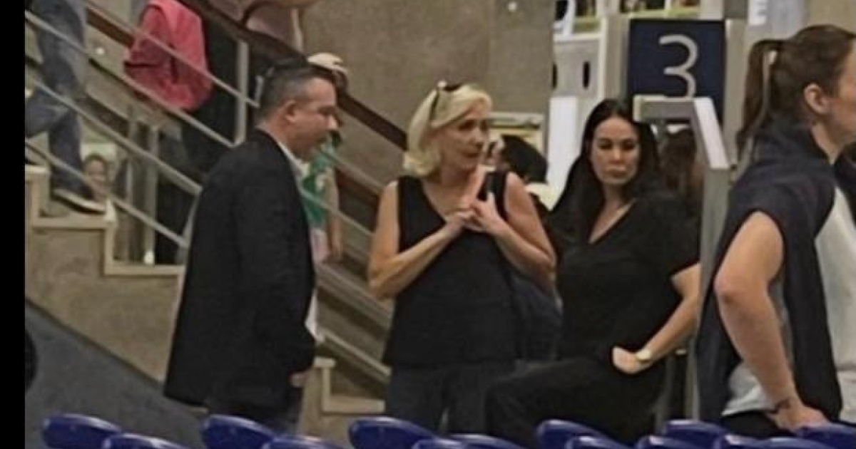     Marine Le Pen est arrivée en Guadeloupe pour un séjour privé

