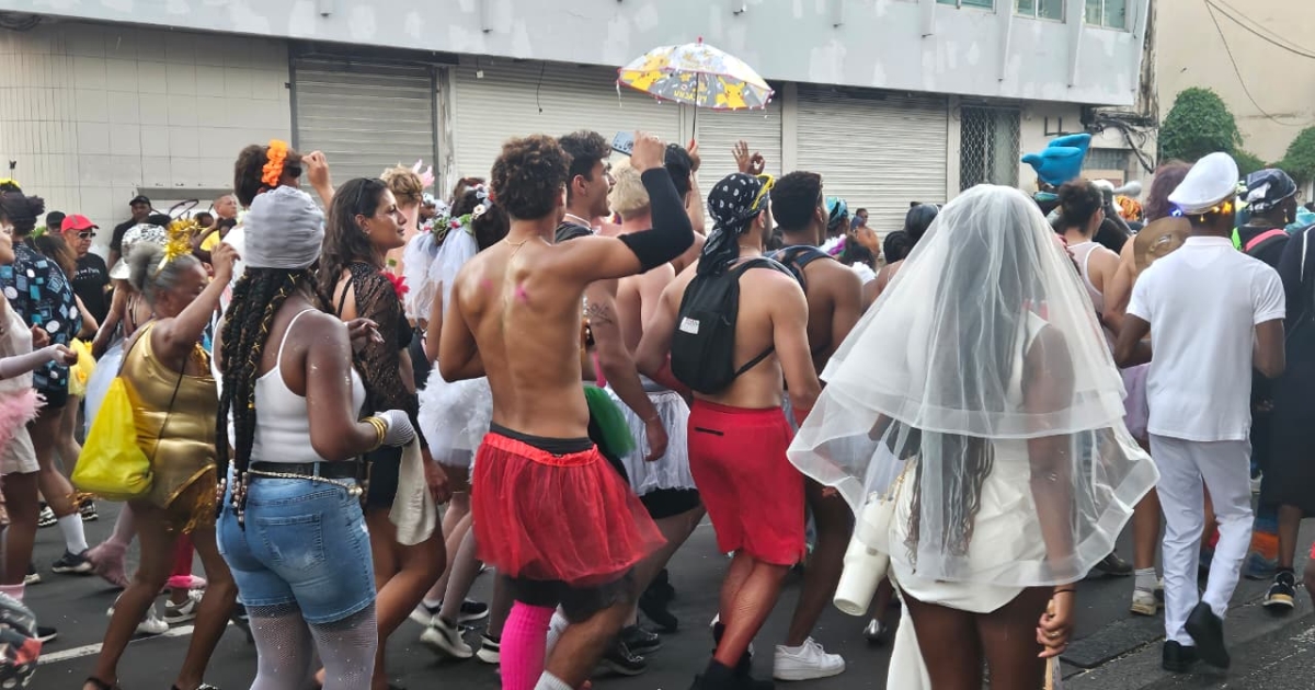     [En images] Carnaval 2026 : un lundi gras de toute beauté à Fort-de-France

