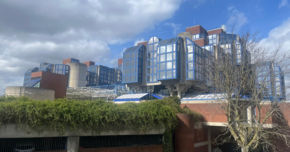     Procès de Jean-Manuel Nedra : le footballeur martiniquais condamné à 5 ans de prison ferme à Bobigny

