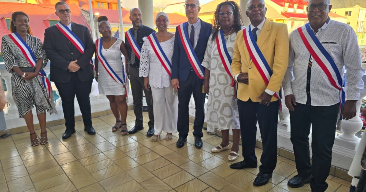     Municipales 2026 : André Atallah officiellement réinvesti maire de Basse-Terre

