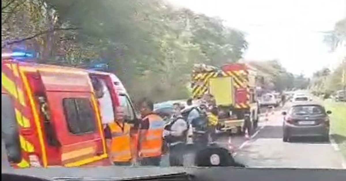     Deux blessés graves lors d'un accident sur la RN2, route de Massieux à Bouillante 

