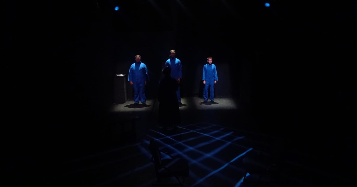     Festival Ceiba : la pièce « Mère prison » met en lumière la résilience maternelle

