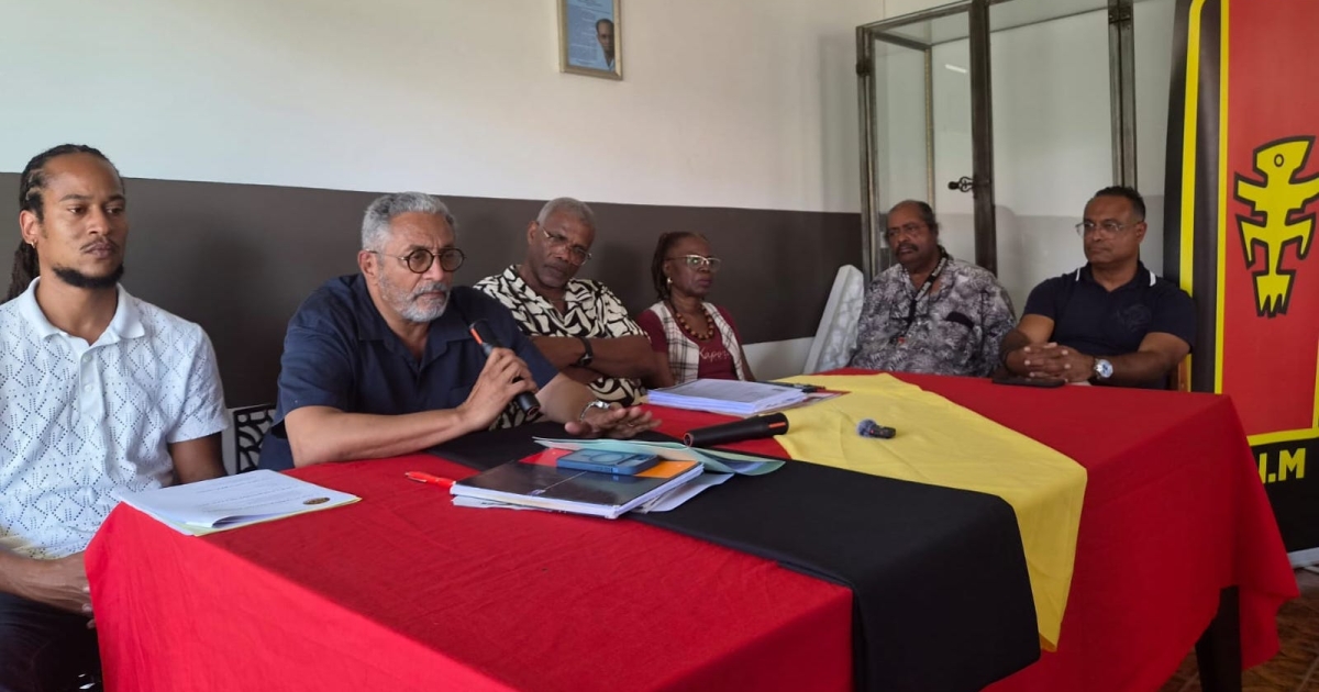     Rivière-Pilote : le bras de fer s'intensifie entre le maire et RLDM après le verrouillage des locaux de la radio

