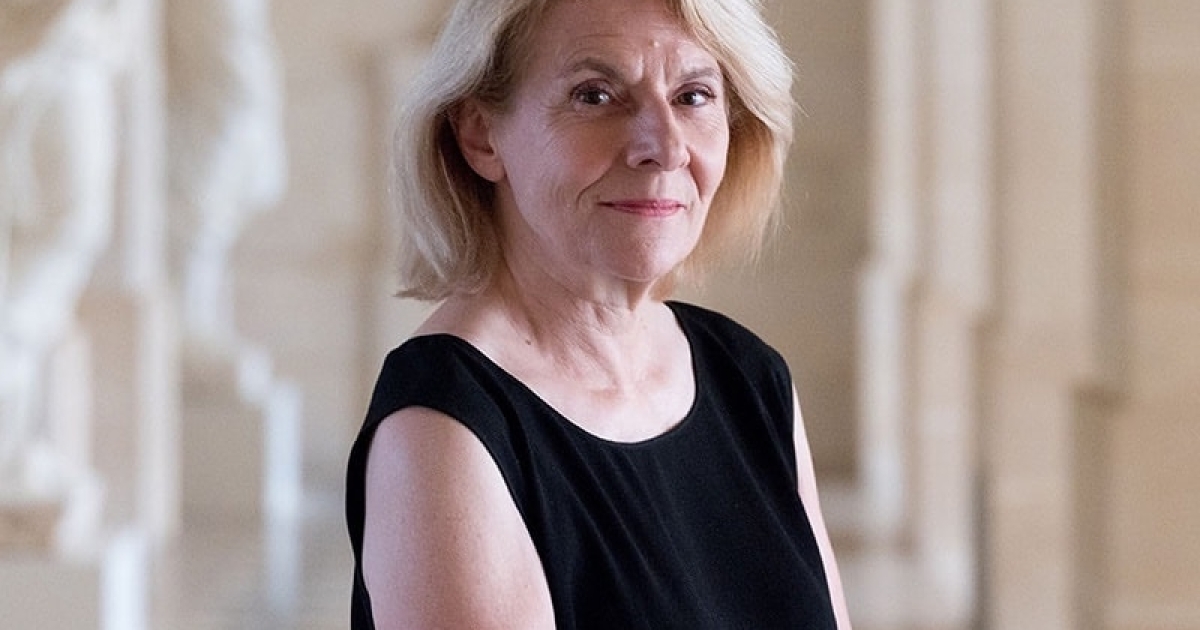     Restitution des biens culturels : Catherine Pégard défend sa loi et promet d'agir sur les restes humains

