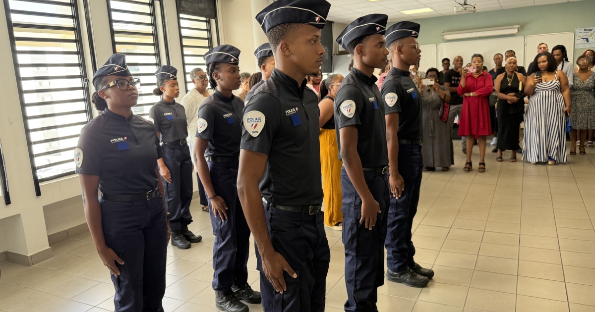     Sept nouveaux policiers adjoints rejoignent la police nationale de Martinique

