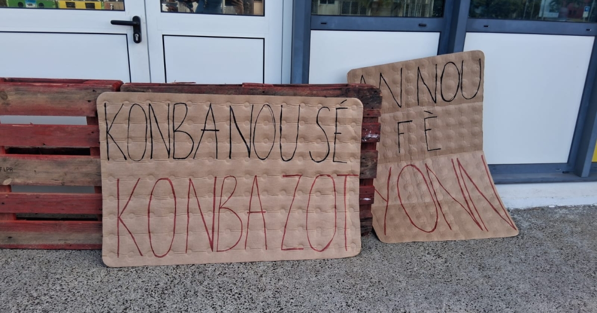     Les étudiants de l'Université des Antilles mobilisés en Martinique

