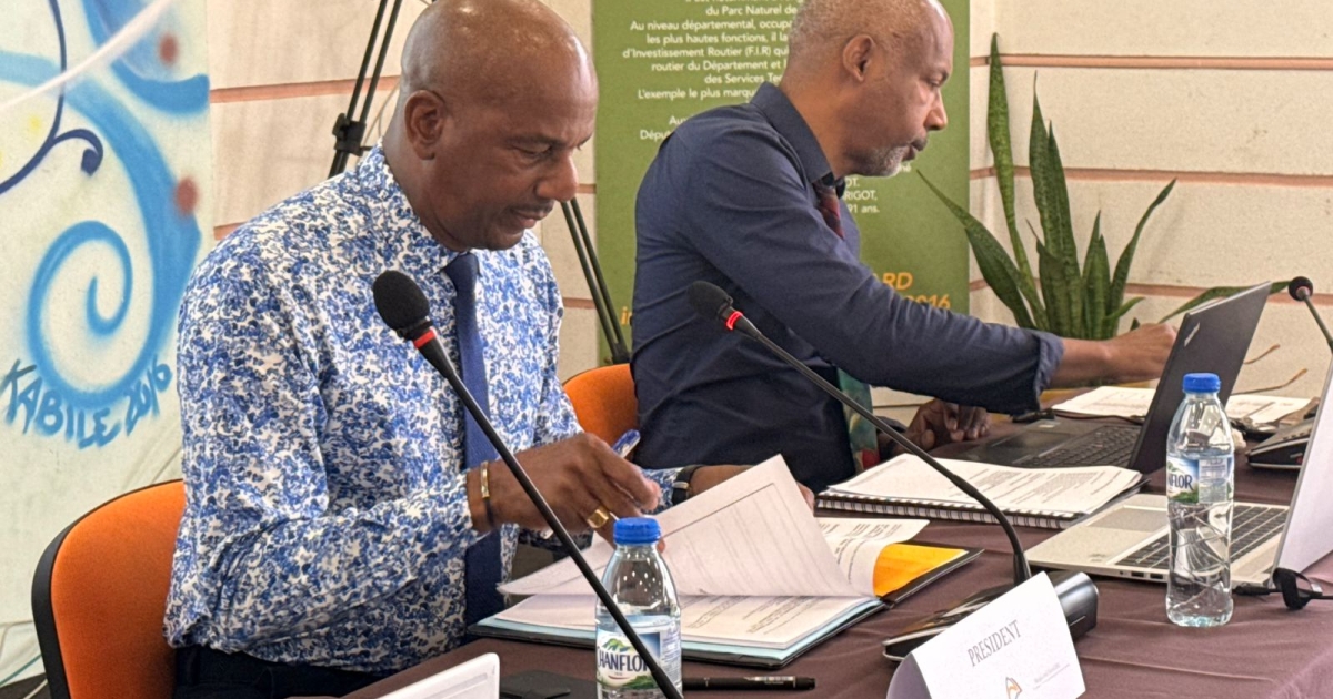     [Direct] Bruno Nestor Azérot réélu président de CAP Nord

