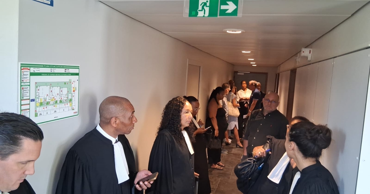     "Ce plan n'est pas viable", les salariés d'Air Antilles résignés avant la décision du tribunal, le 27 avril prochain

