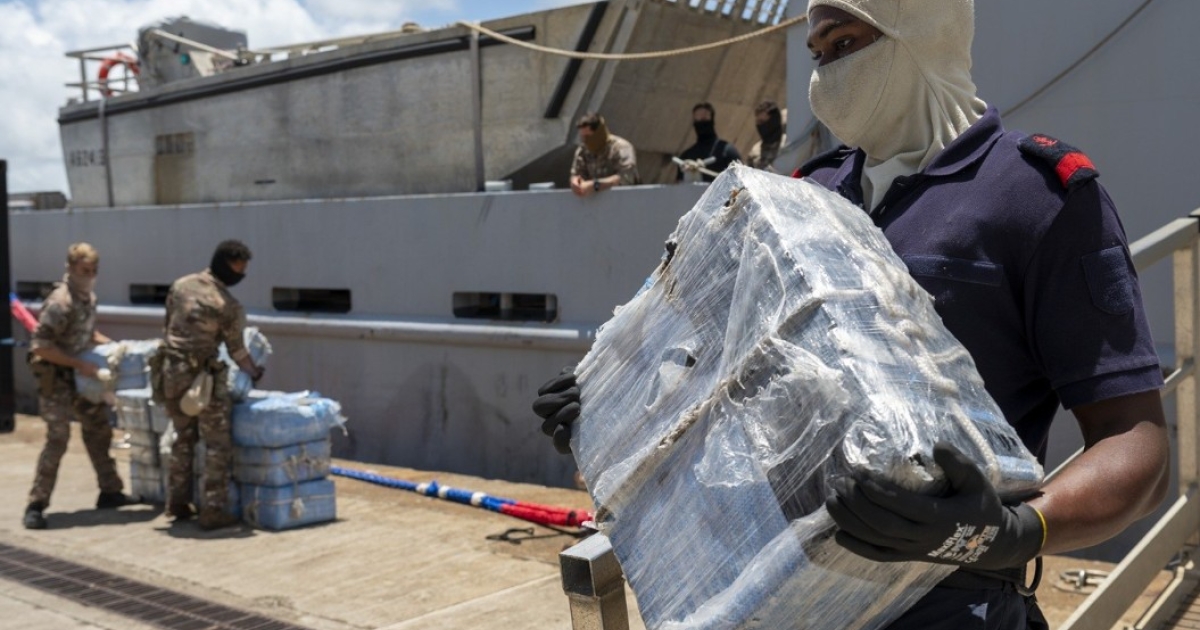     500 kilos de cocaïne dans un voilier sans pavillon arraisonné par la Marine nationale

