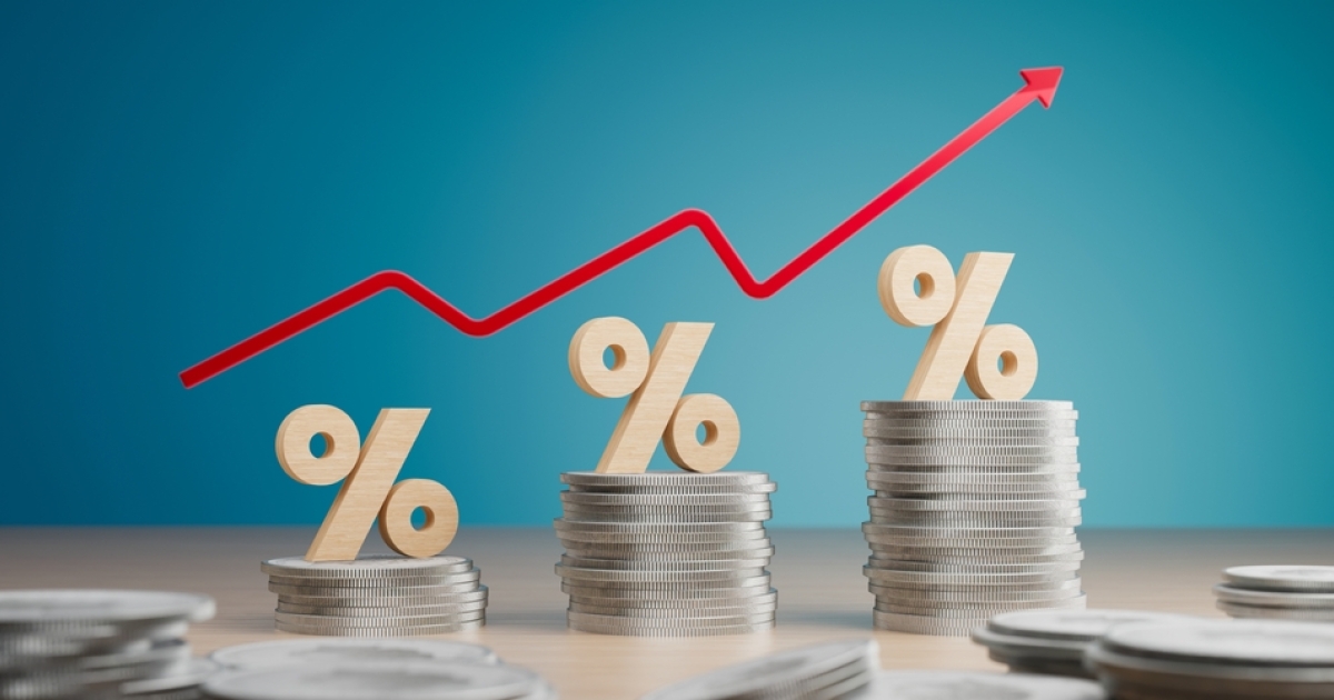     Inflation : l'envolée des prix des carburants frappe le maritime, l'aérien et le budget des usagers

