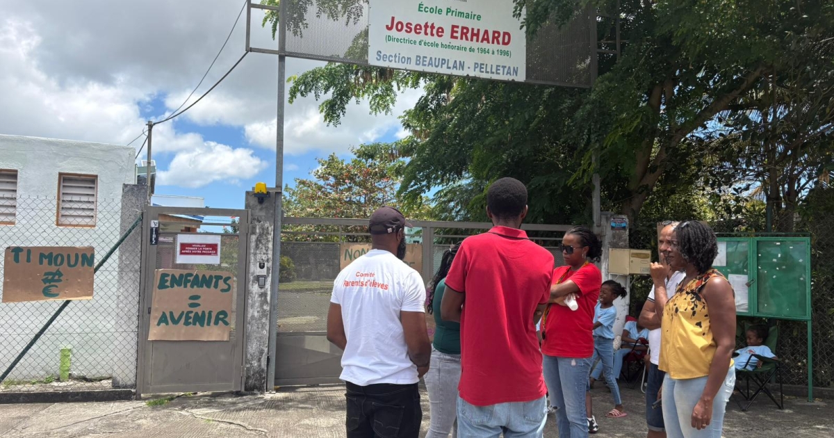     Port-Louis : les parents d'élèves de l'école Josette Erhard mobilisés contre la suppression d'un poste de CP


