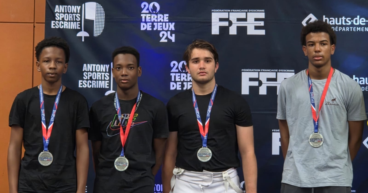     Escrime : l’équipe des tireurs guadeloupéens en M17 est vice-championne de France  

