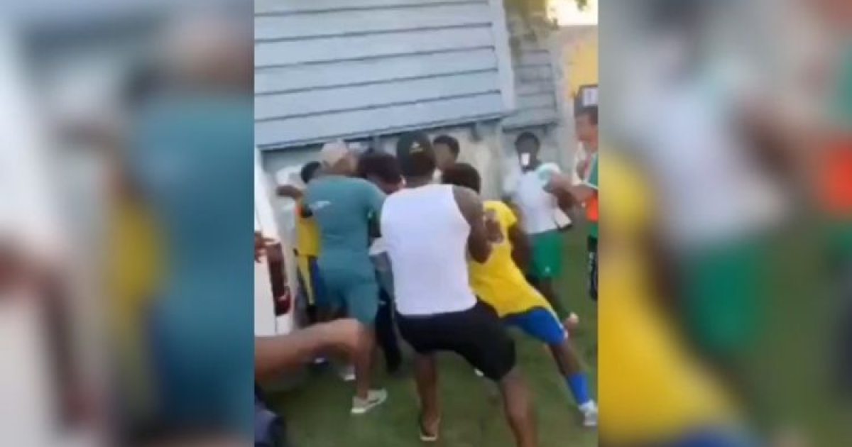     Violences lors d'un match de jeunes : la Ligue Guadeloupéenne de Football et l'union des arbitres prennent position

