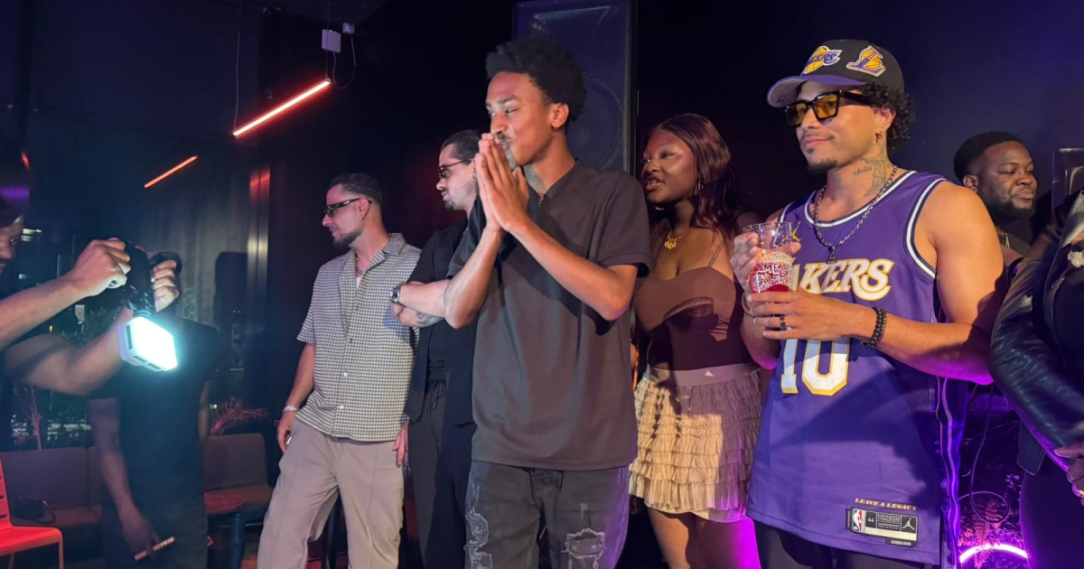     [EN IMAGES] Un jeune rappeur martinico-guyanais vainqueur de « la Nuit du Talent » à Paris 

