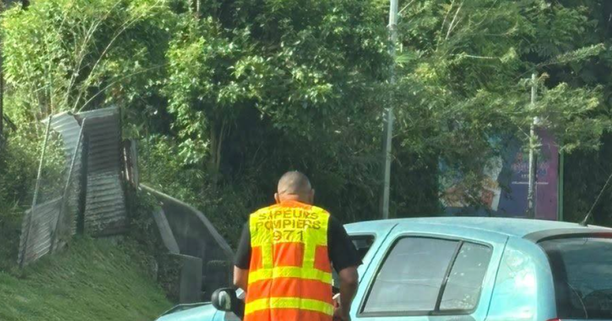     Accident mortel aux Abymes entre un deux-roues et une voiture

