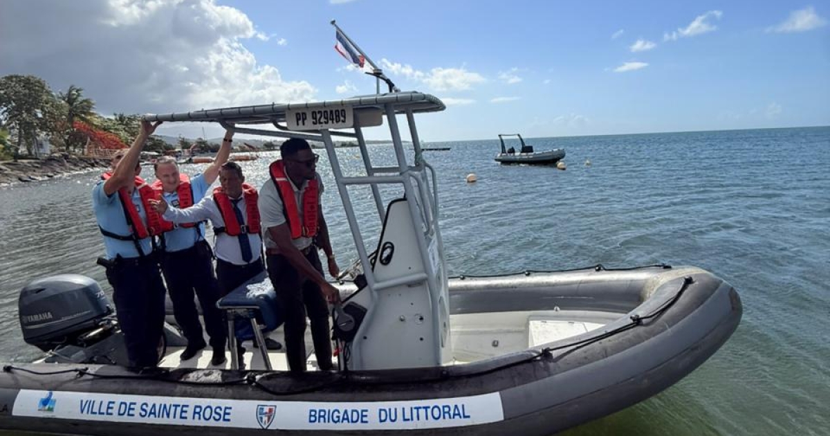     Sainte-Rose accueille la première brigade du littoral d’Outre-mer pour mieux protéger ses côtes

