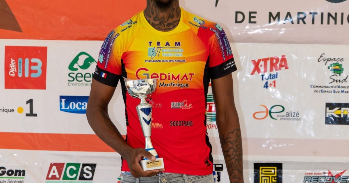     Cyclisme : Josué Hodebourg-Rinna a été renversé au niveau du rond-point Dillon

