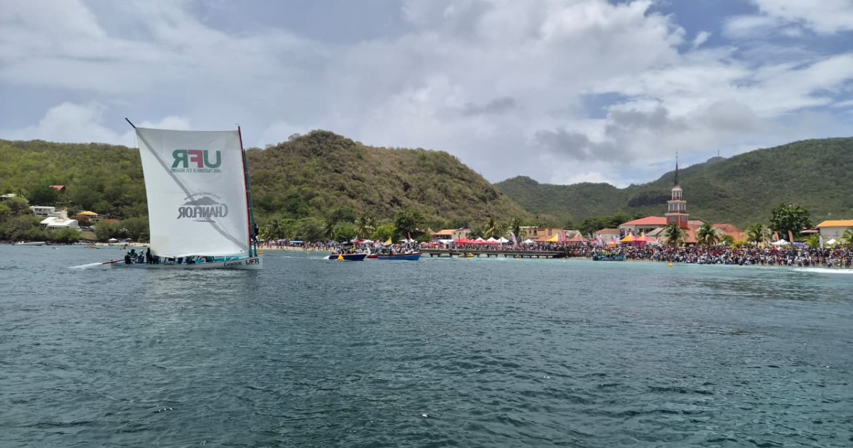 [⭕Direct⛵️] Tour des yoles 2026 : UFR/Chanflor remporte la 6e étape aux Anses d'Arlet et s'empare du maillot rouge